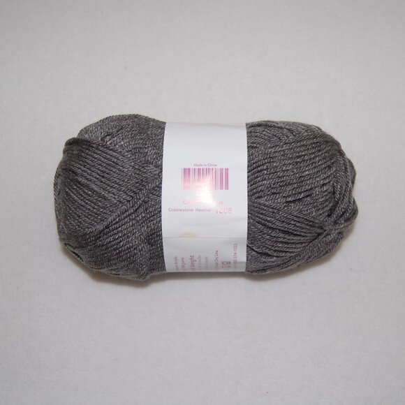 KnitPicks 10-Pack (36.5 oz) Brava Cobblestone Heather (Gray) #4 Worsted Yarn - Picture 10 of 10